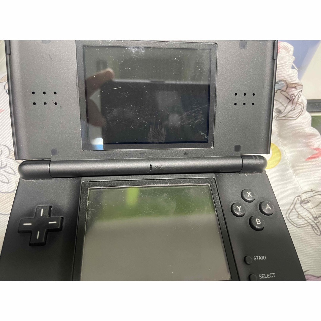 任天堂(ニンテンドウ)のDS light エンタメ/ホビーのゲームソフト/ゲーム機本体(携帯用ゲーム機本体)の商品写真