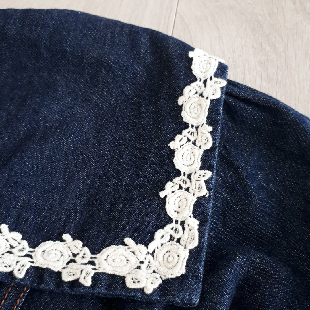 LIZ LISA(リズリサ)のLIZ LISA 刺繍入り セーラーカラー 半袖 デニムジャケット レディースのジャケット/アウター(Gジャン/デニムジャケット)の商品写真