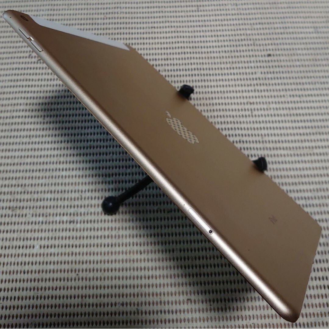 iPad Air2 128GB 完動品！