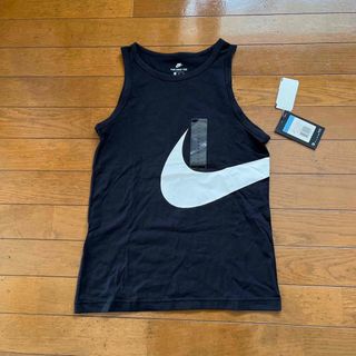 ナイキ(NIKE)の新品⭐︎NIKE⭐︎タンクトップ⭐︎Tシャツ⭐︎150センチ(Tシャツ/カットソー)