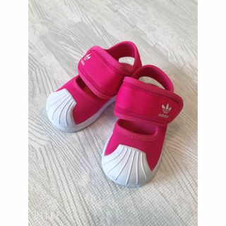 アディダス(adidas)のadidas サンダル　キッズサンダル　(サンダル)