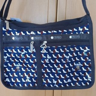 レスポートサック(LeSportsac)のLeSportsac　 レスポ　スヌーピー　ポーチ付　 ショルダーバッグ(ショルダーバッグ)