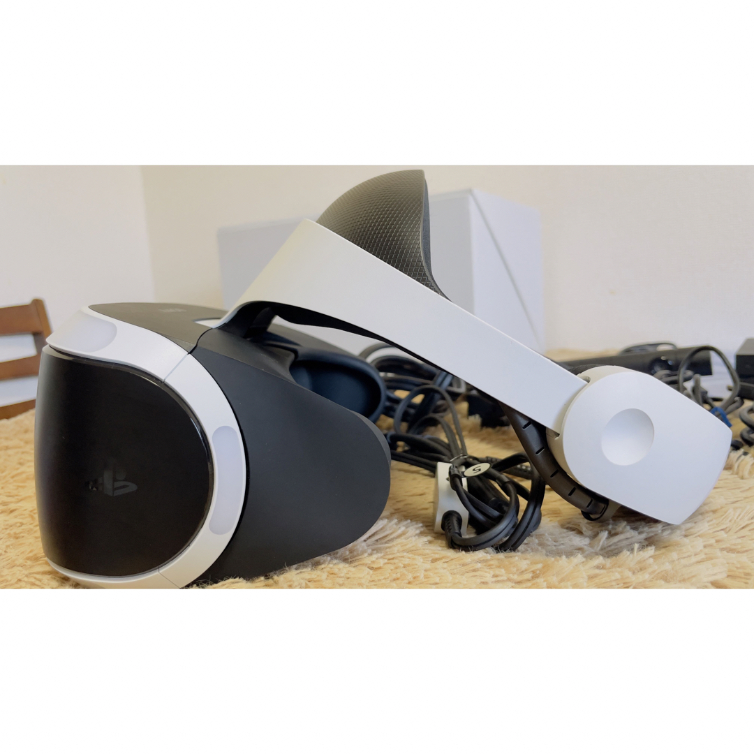 PlayStation VR(プレイステーションヴィーアール)の【美品】PlayStation VR CUH-ZVR1プレイステーションVR エンタメ/ホビーのゲームソフト/ゲーム機本体(家庭用ゲーム機本体)の商品写真