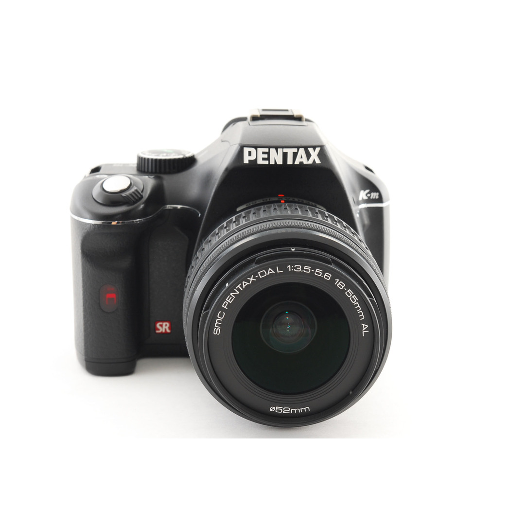 PENTAX(ペンタックス)のPENTAX ペンタックス K-m レンズキット ブラック スマホ/家電/カメラのカメラ(デジタル一眼)の商品写真