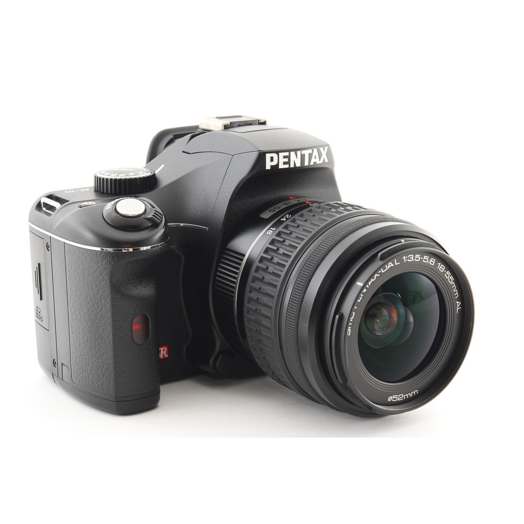 PENTAX(ペンタックス)のPENTAX ペンタックス K-m レンズキット ブラック スマホ/家電/カメラのカメラ(デジタル一眼)の商品写真