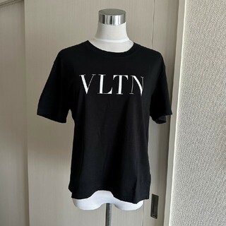 ヴァレンティノ(VALENTINO)の美品 VALENTINO ヴァレンティノ VLTNロゴTシャツ Mサイズ(Tシャツ(半袖/袖なし))
