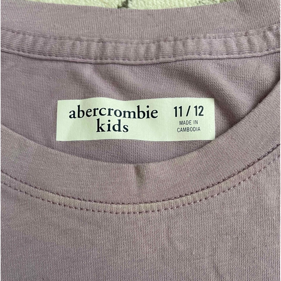 Abercrombie&Fitch(アバクロンビーアンドフィッチ)のアバクロ♡Tシャツ2枚セット キッズ/ベビー/マタニティのキッズ服女の子用(90cm~)(Tシャツ/カットソー)の商品写真