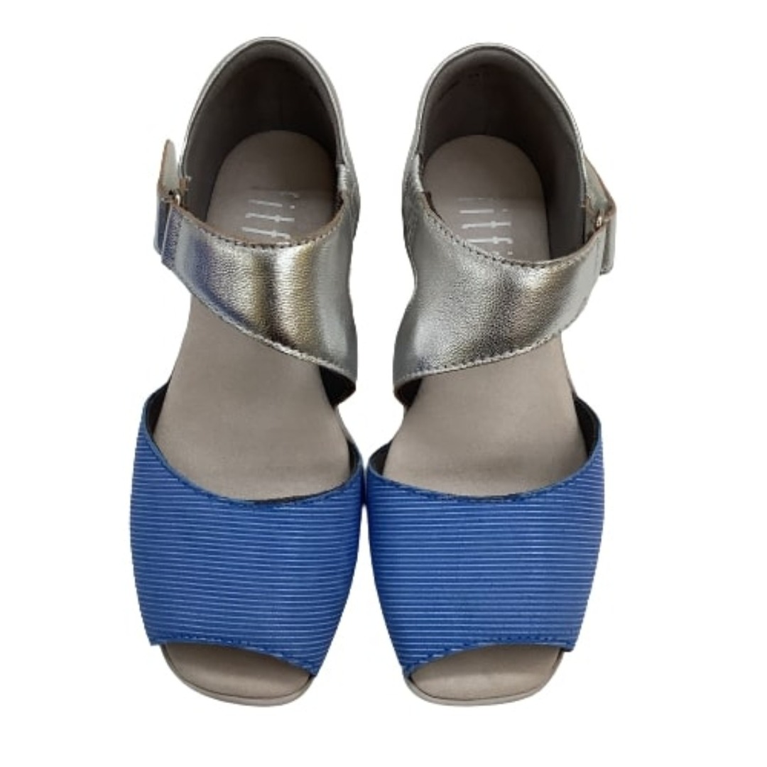 ♪♪fit fit フィットフィット レディース サンダル SIZE 23.0cm ブルー×シルバー レディースの靴/シューズ(サンダル)の商品写真