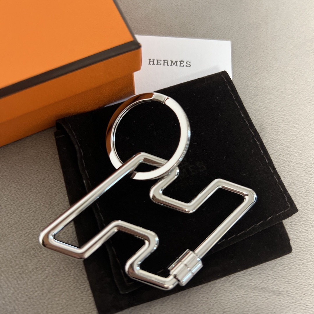 Hermes - エルメス 新品未使用 キーリング ネックレスの通販 by ricchi ...