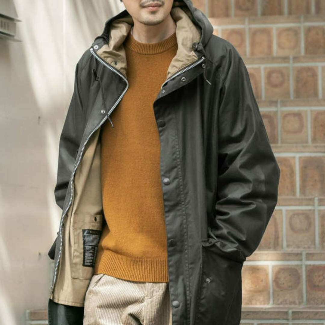 Barbour(バーブァー)のBarbour x URBAN RESEARCH DOORS バブアー アーバンリサーチドアーズ 別注 Oversize Hooded BEDALE オーバーサイズフーデッドビデイル 2002094 38 SAGE オイルドコート 6oz HOODED HIKING COAT アウター【中古】【Barbour × URBAN RESEARCH DOORS】 メンズのジャケット/アウター(ミリタリージャケット)の商品写真