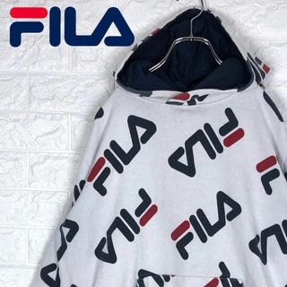 フィラ(FILA)のフィラ 総ロゴプリント プルオーバーパーカー 総柄 フーディー スウェット 白(パーカー)