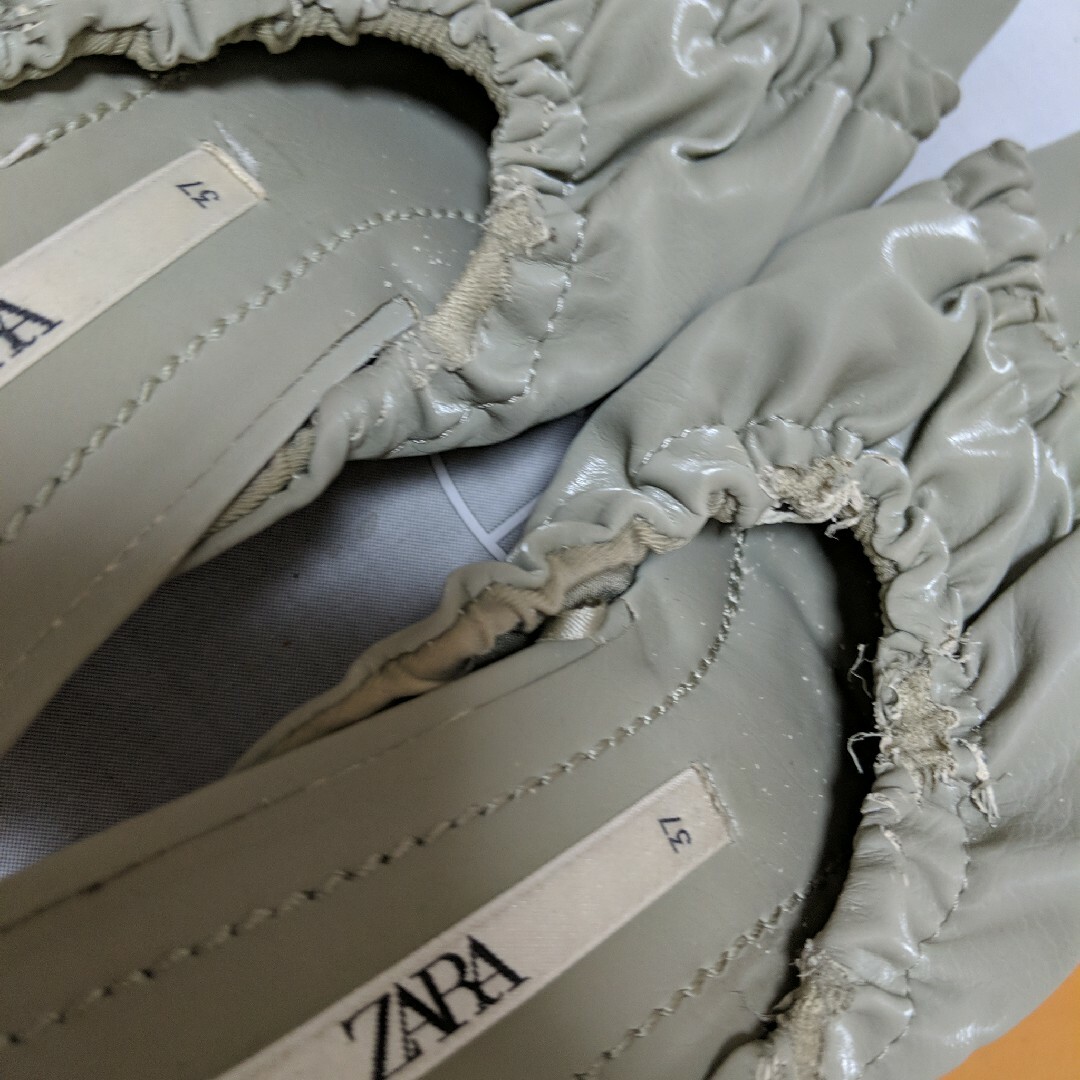 ZARA(ザラ)のZARA ギャザー　ヒール　サンダル　24cm レディースの靴/シューズ(ハイヒール/パンプス)の商品写真