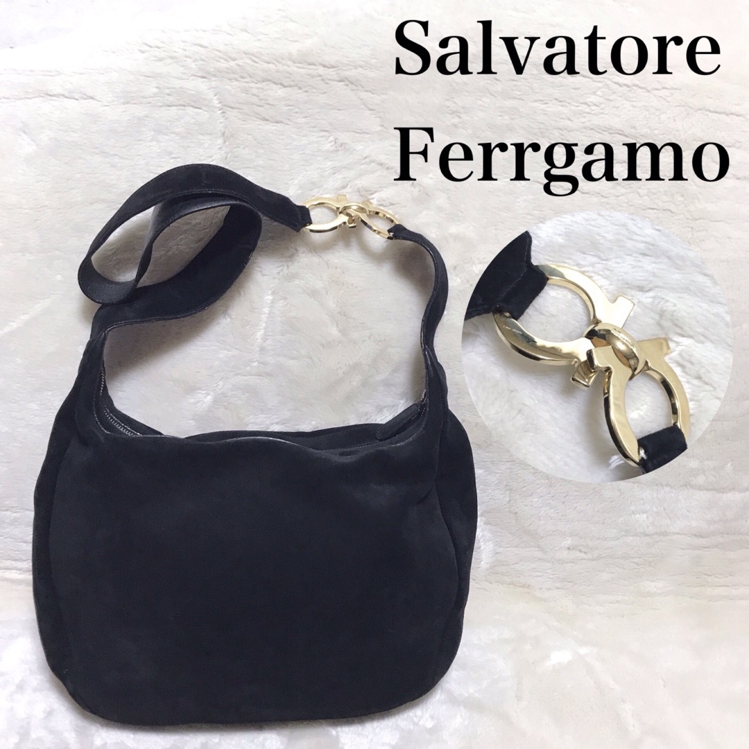 Salvatore Ferragamo ガンチーニ金具 ワンショルダーバッグ 黒 | フリマアプリ ラクマ