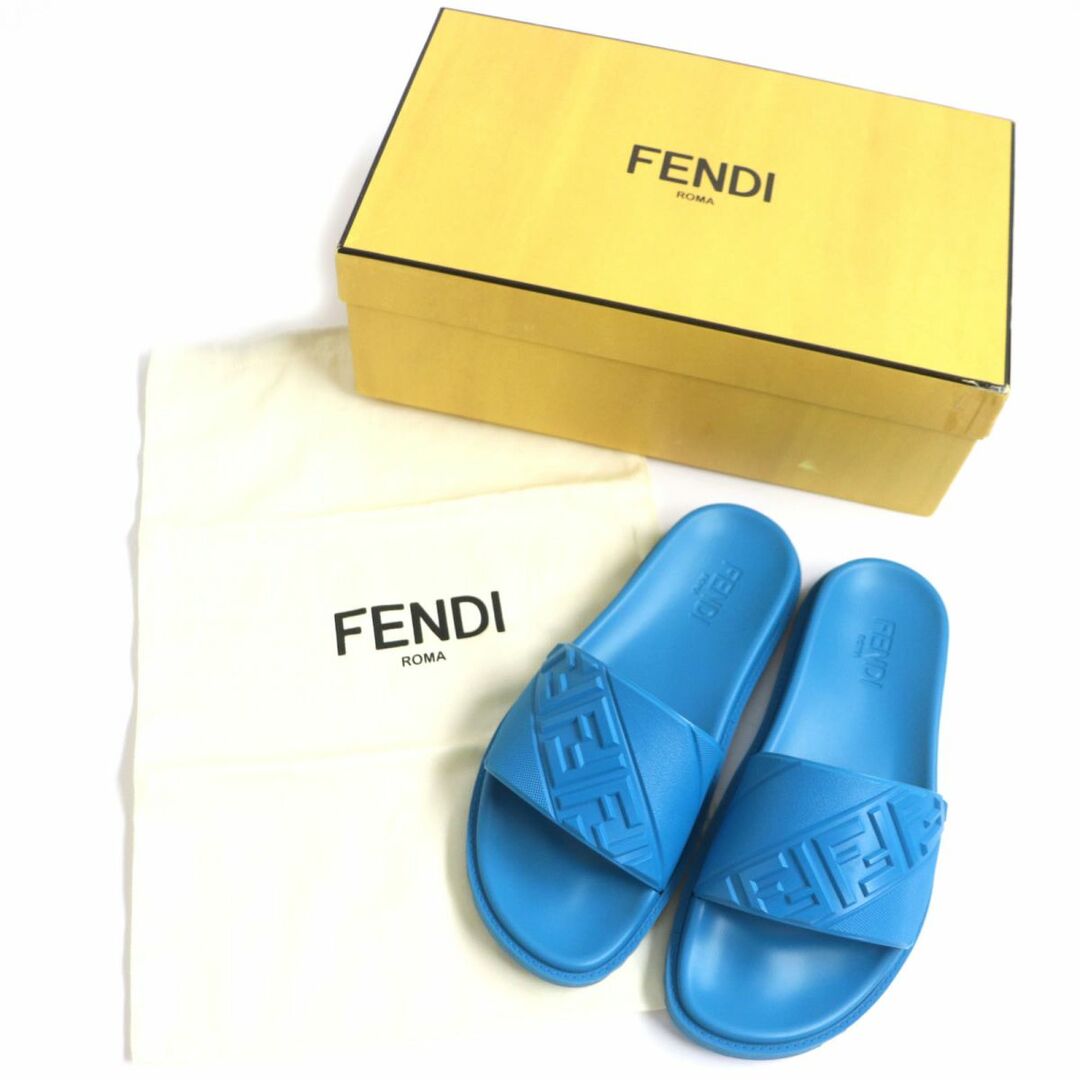 FENDI(フェンディ)の美品▼FENDI フェンディ 7X1377 ズッカエンボス FF ラバー スライドサンダル/シャワーサンダル ブルー 8 メンズ イタリア製 箱　保存袋付 メンズの靴/シューズ(サンダル)の商品写真