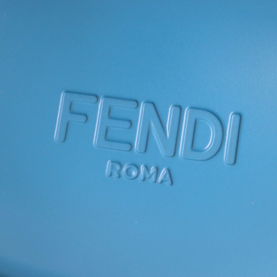 FENDI(フェンディ)の美品▼FENDI フェンディ 7X1377 ズッカエンボス FF ラバー スライドサンダル/シャワーサンダル ブルー 8 メンズ イタリア製 箱　保存袋付 メンズの靴/シューズ(サンダル)の商品写真