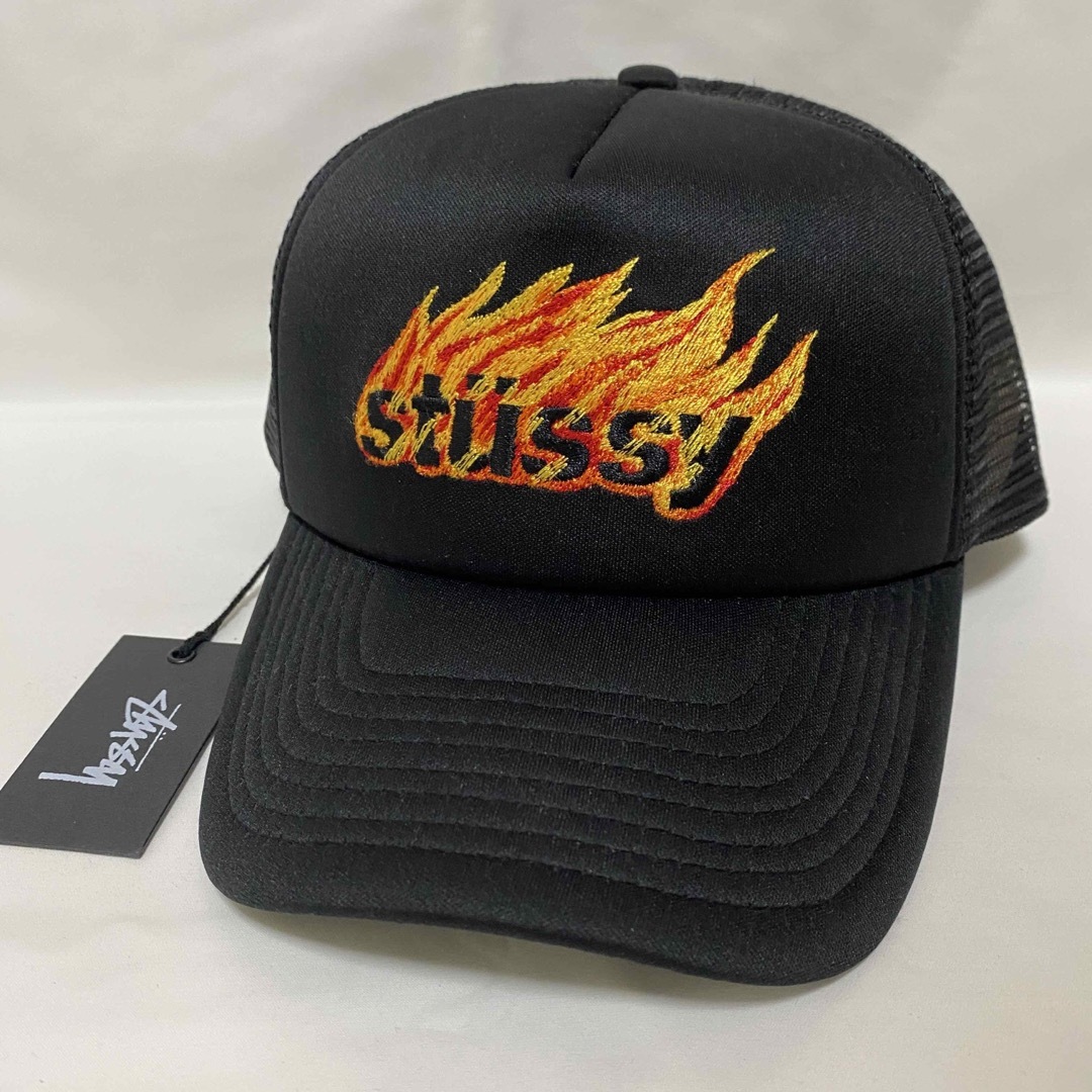 海外限定　STUSSY ステューシー　フレイム　ロゴ　トラッカー　キャップ