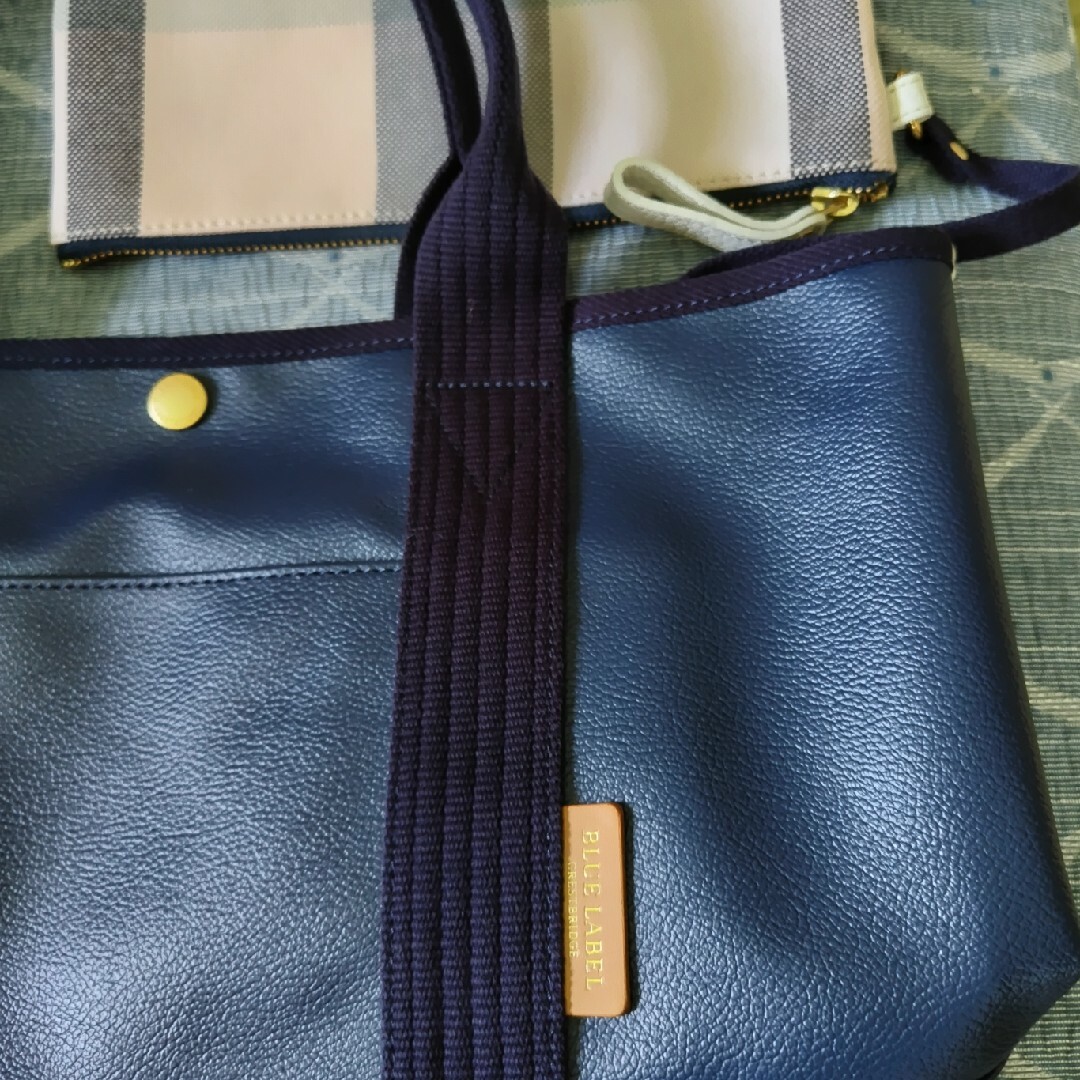 美品 BLUE LABEL CRESTBRIDGE トートバッグ ポーチ付 - トートバッグ