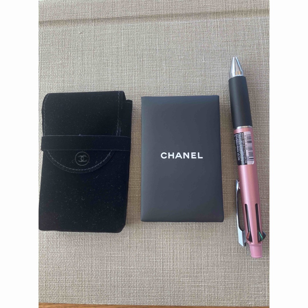 CHANEL(シャネル)のシャネル  オイルコントロールティッシュ　脂とり紙 コスメ/美容のメイク道具/ケアグッズ(あぶらとり紙)の商品写真