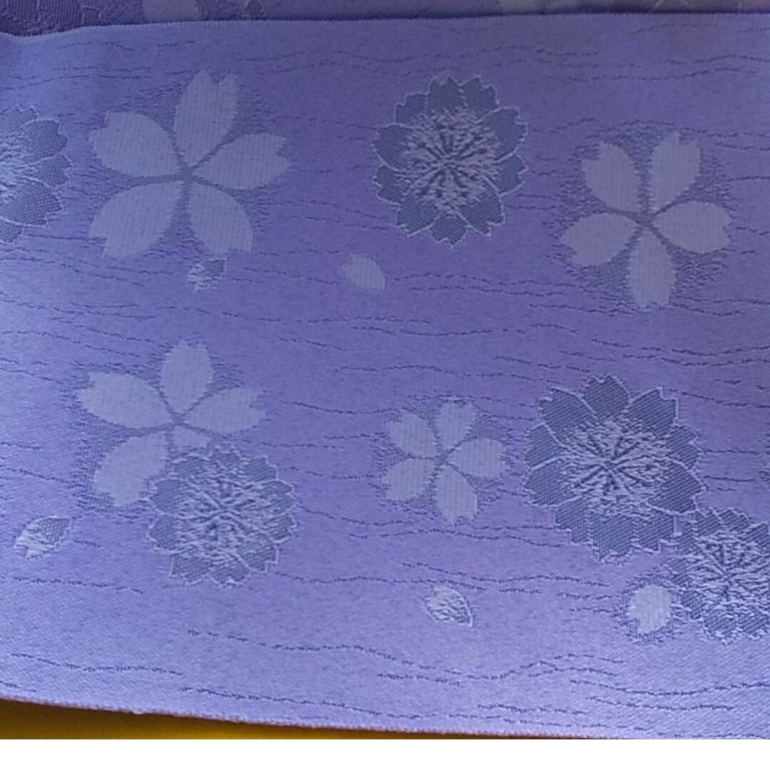 お買い得　浴衣帯　ゆかた帯　藤色　半幅帯　薄紫　花柄　うす紫　きれいな色です レディースの水着/浴衣(浴衣帯)の商品写真