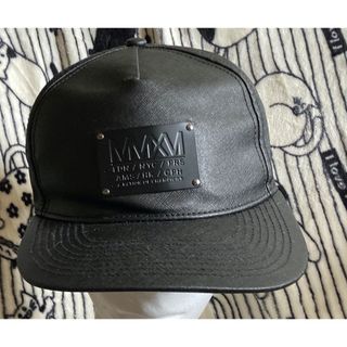 エイチアンドエム(H&M)の超レアキャップ♪[エイチアンドエム/H&M]ブラックフェイクレザーキャップCAP(キャップ)