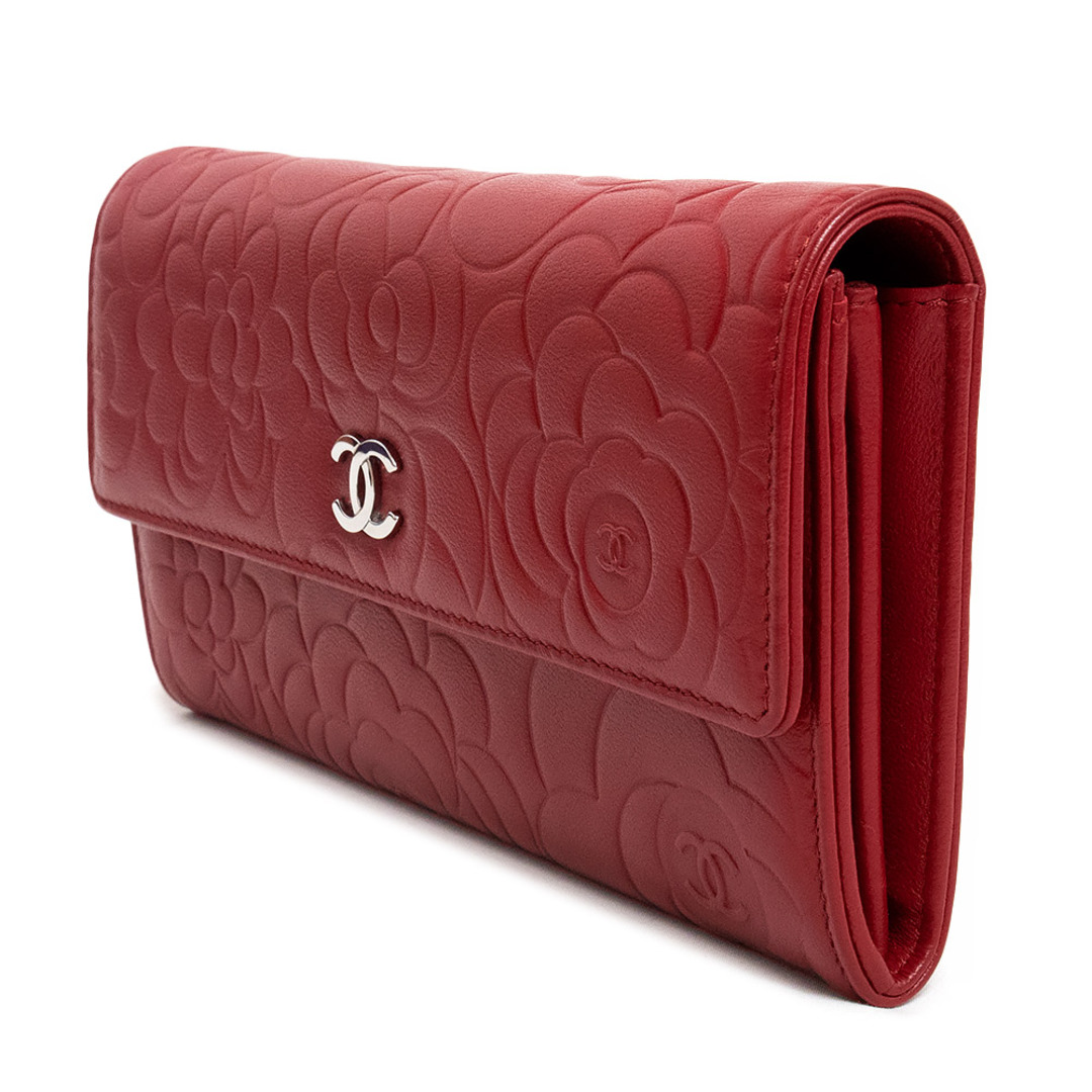 CHANEL - シャネル カメリアエンボス フラップ ウォレット 二つ折り長
