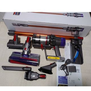 ダイソン(Dyson)の□ダイソン V10-sv12 fluffy □メンテナンス済/動作良好品です。(掃除機)