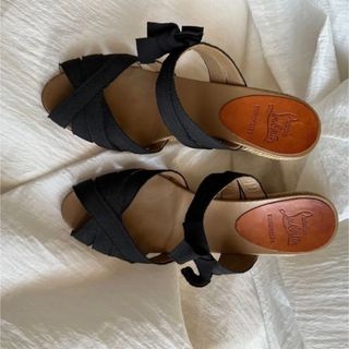 Christian Louboutin - クリスチャンルブタン リボンウエッジサンダル ...