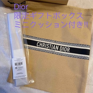 クリスチャンディオール(Christian Dior)のクリスチャンディオール　ディオリビエラ扇子&巾着ポーチ&限定box &クッション(その他)