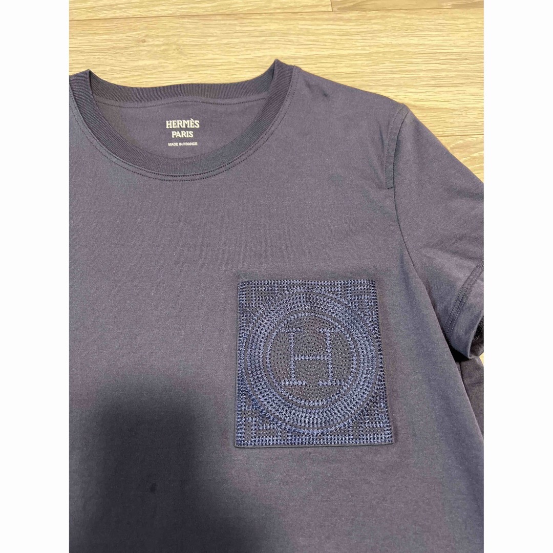Hermes(エルメス)のエルメス　刺繍入りポケット　Tシャツ　38 レディースのトップス(Tシャツ(半袖/袖なし))の商品写真