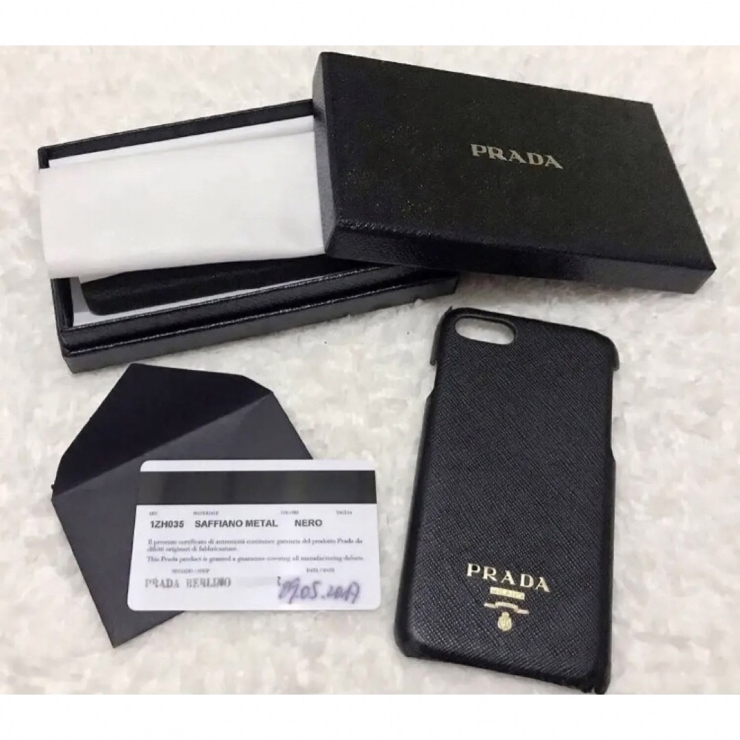 PRADA(プラダ)の訳あり。PRADA  iPhone7  iPhoneケース スマホ/家電/カメラのスマホアクセサリー(iPhoneケース)の商品写真