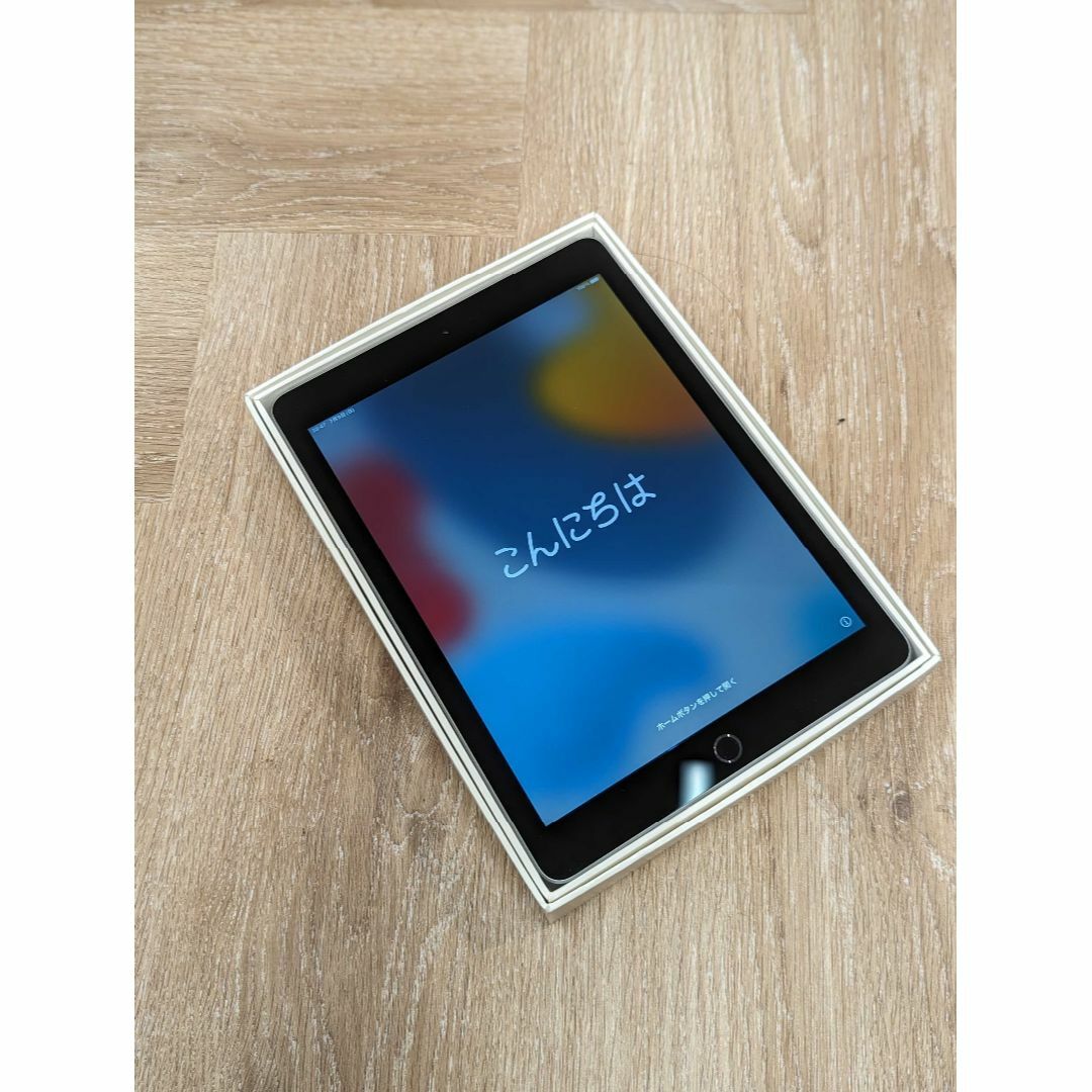 003シリアルナンバー【美品】iPad Air 2 16GB A1566 （003）