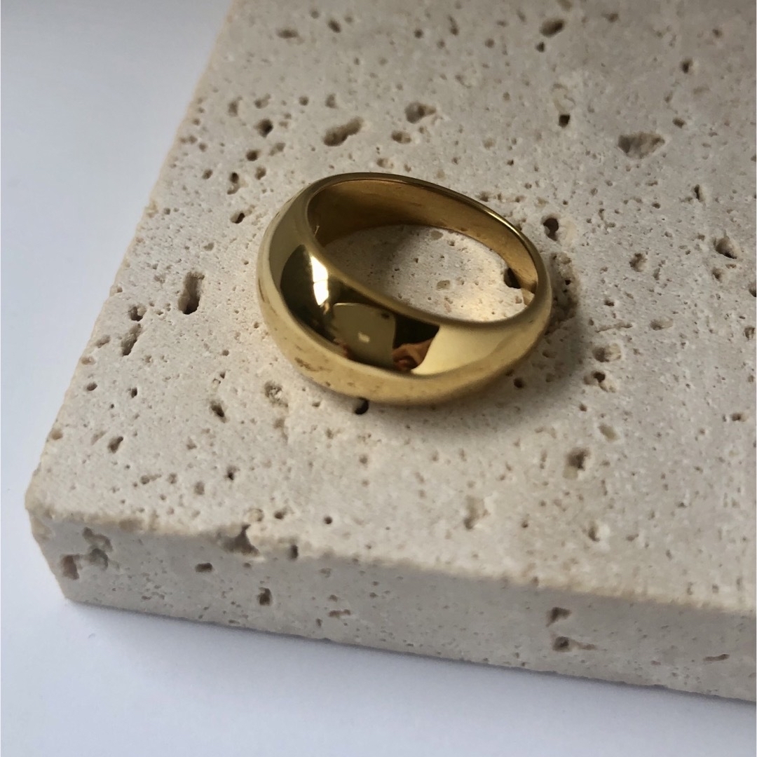 stainless big gold ring レディースのアクセサリー(リング(指輪))の商品写真