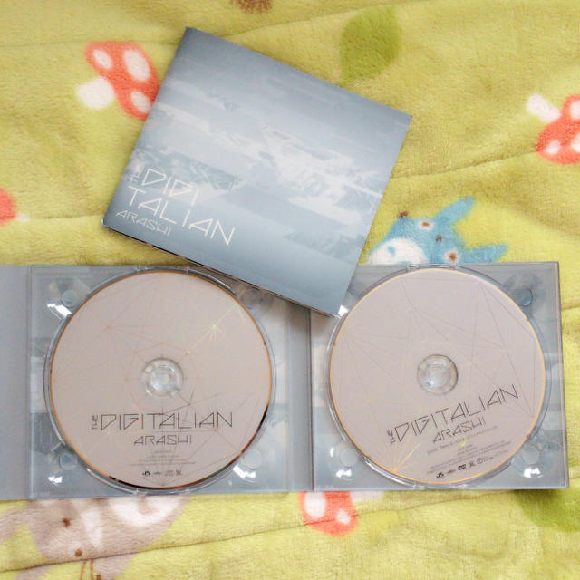 Johnny's(ジャニーズ)のとも様専用☆ARASHI 13th  エンタメ/ホビーのCD(ポップス/ロック(邦楽))の商品写真