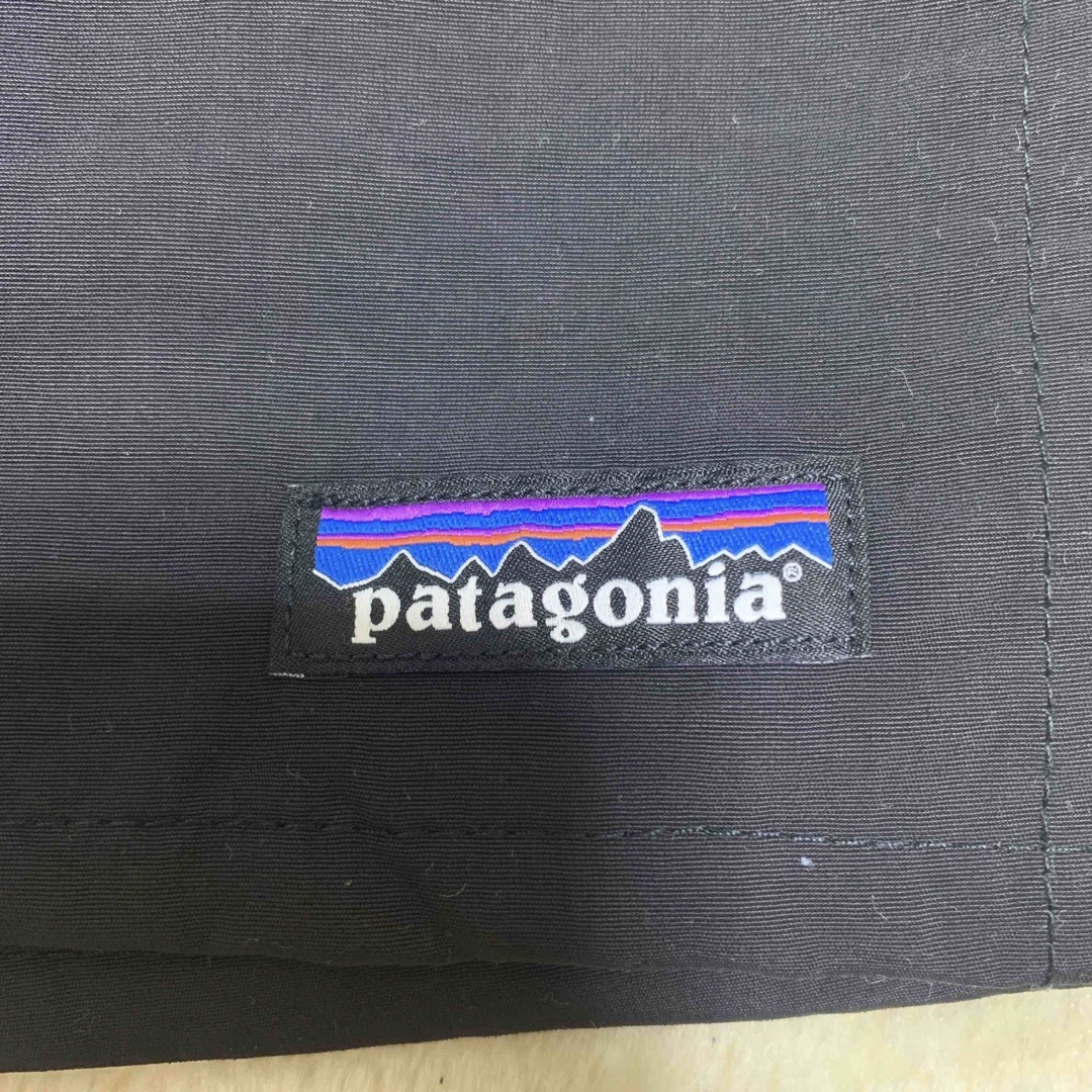 patagonia(パタゴニア)のパタゴニア バギーズショーツ 5インチ 新品未使用 国内正規品 Black メンズのパンツ(ショートパンツ)の商品写真