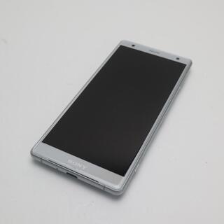 ソニー(SONY)の超美品 SOV37 シルバー    M666(スマートフォン本体)