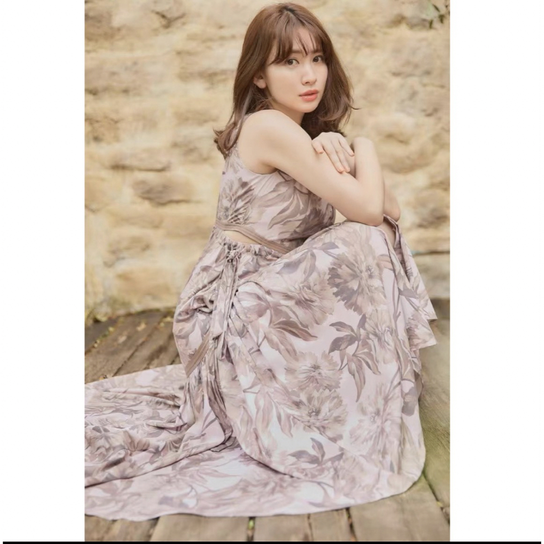 Her lip to(ハーリップトゥ)のFloral Cut-Out Long Dress レディースのワンピース(ロングワンピース/マキシワンピース)の商品写真