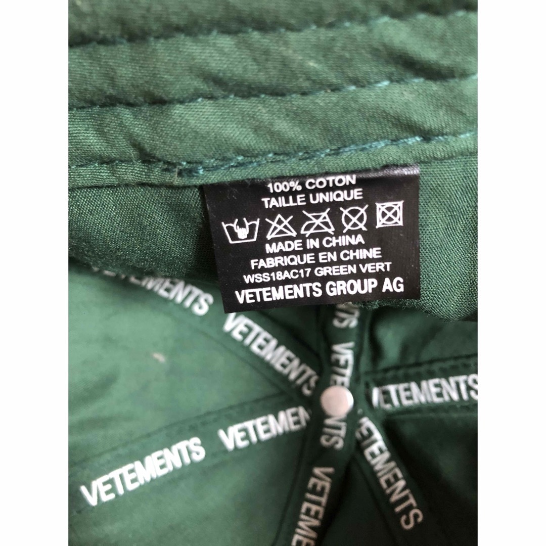 VETEMENTS - VETEMENTS キャップ 帽子 緑の通販 by pabo's shop ...