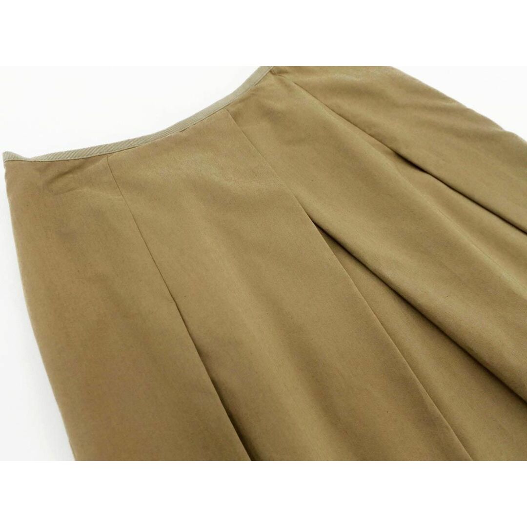 INDIVI(インディヴィ)のINDIVI インディヴィ フレア スカート size38/ベージュ ■■ レディース レディースのスカート(ひざ丈スカート)の商品写真