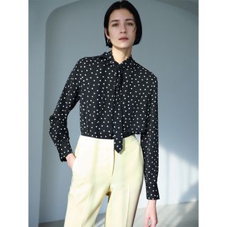 セオリーリュクス(Theory luxe)のおまとめ theory luxe 23SS 完売 ドット柄ボウタイブラウス(シャツ/ブラウス(長袖/七分))