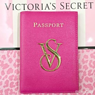 ヴィクトリアズシークレット(Victoria's Secret)の『a-chanさん専用』ヴィクトリアシークレット パスポートケース(名刺入れ/定期入れ)