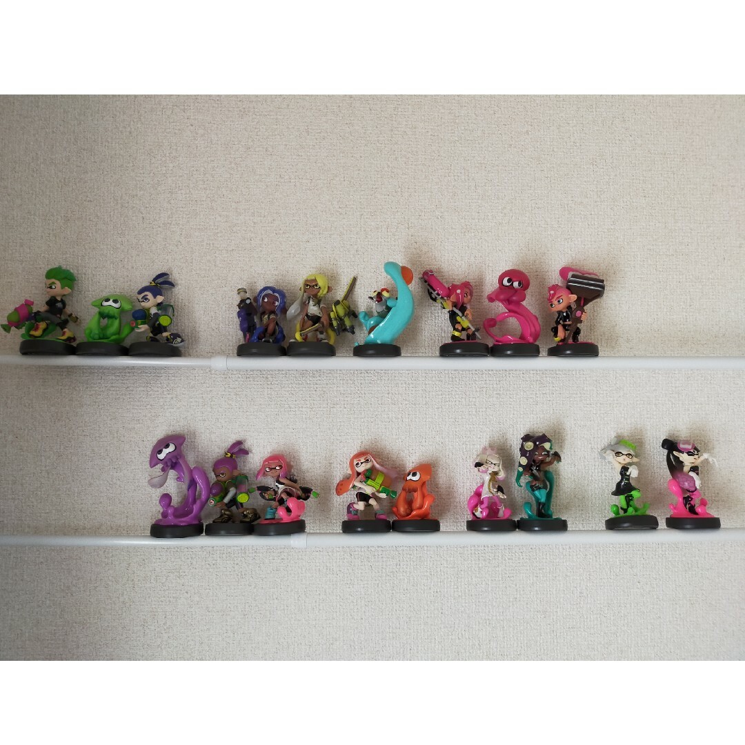 Nintendo Switch(ニンテンドースイッチ)のスプラトゥーン amiibo 18体セット エンタメ/ホビーのゲームソフト/ゲーム機本体(その他)の商品写真