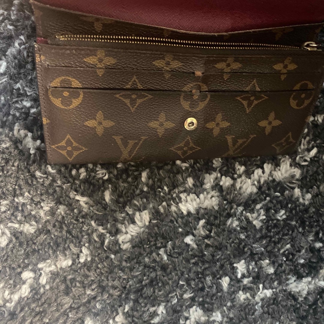 LOUIS VUITTON(ルイヴィトン)のVUITTON 長財布 レディースのファッション小物(財布)の商品写真