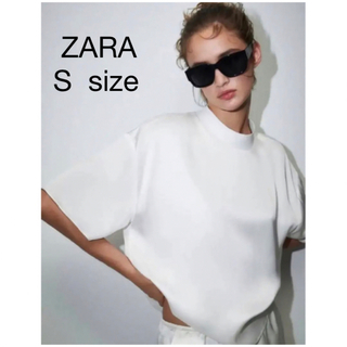 ザラ(ZARA)の新品タグ付き【ZARA】サテントップス　Sサイズ(Tシャツ(半袖/袖なし))