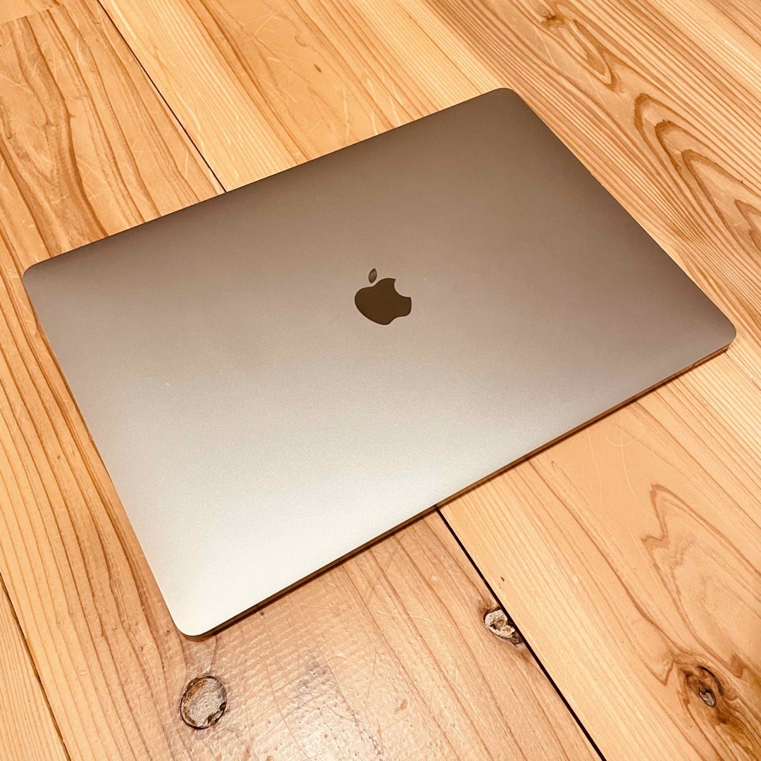 Mac (Apple) - MacBook pro 15インチ 2018 SSD512GBの通販 by だいぷ's ...
