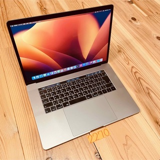MacBook pro 15インチ 2018 SSD512GB