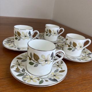 ウェッジウッド(WEDGWOOD)のウェッジウッド ビーコンスフィールド　デミタス カップ　ソーサー　4セット(陶芸)