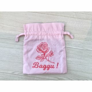 即納 BAGGU baguu バグー ピンク 巾着ポーチ ナイロン バラ(ポーチ)