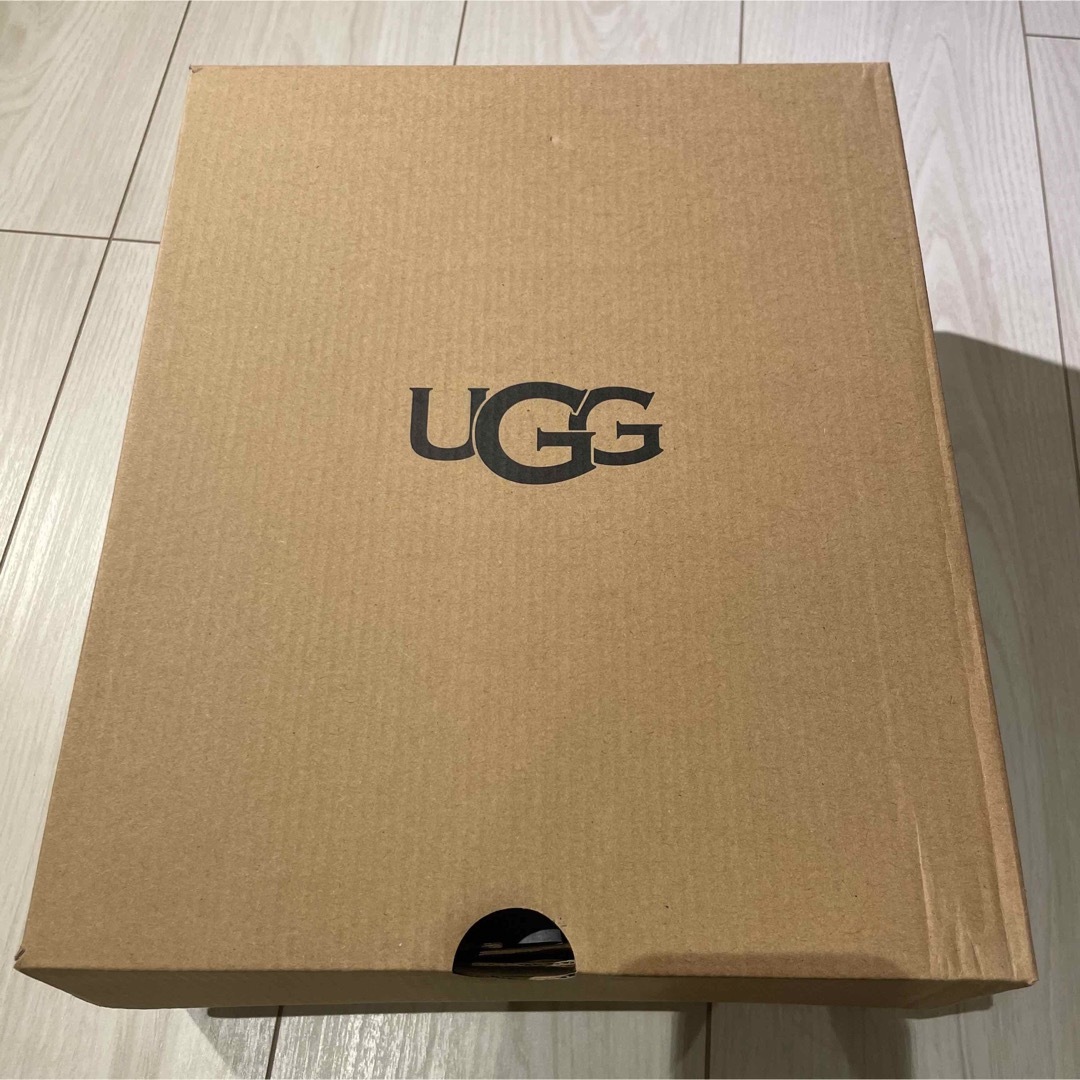 UGG AWW YEAH / アグ アー イヤー ホワイト24cm ブランド店 レディース
