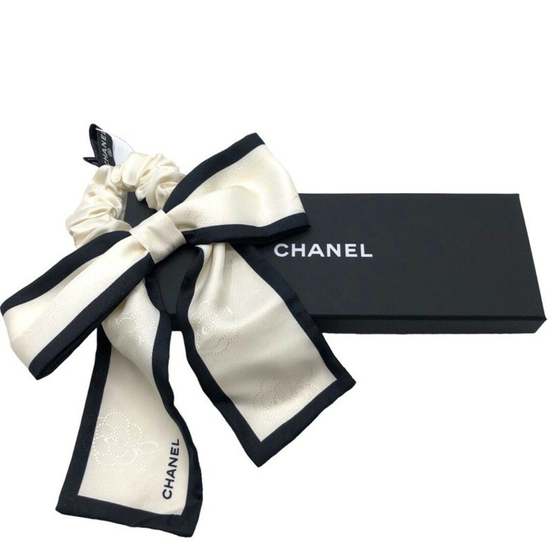 CHANEL(シャネル)のシャネル CHANEL シュシュ その他ファッション雑貨 レディース【中古】 レディースのファッション小物(その他)の商品写真