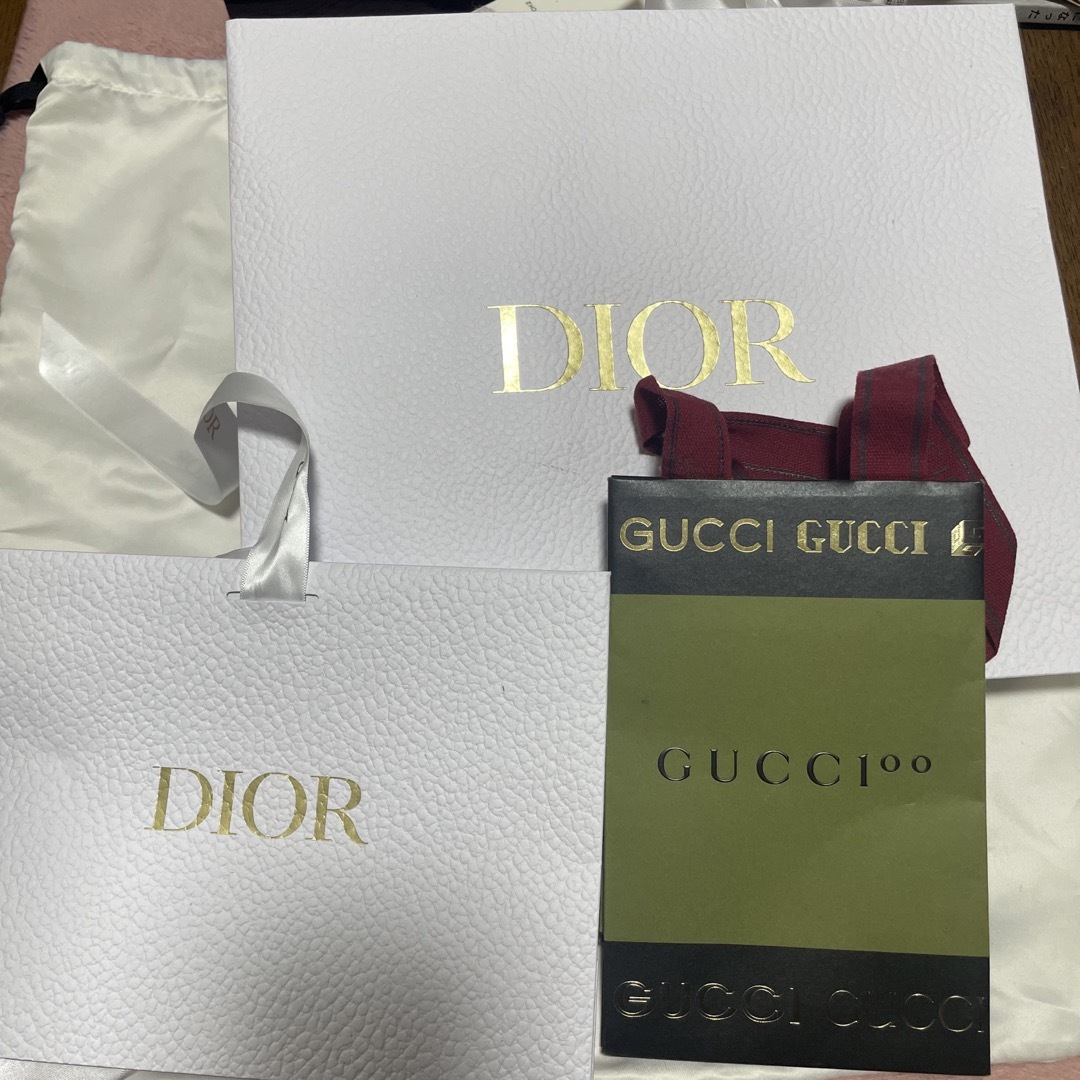 Dior GUCCI 紙袋 レディースのバッグ(ショップ袋)の商品写真